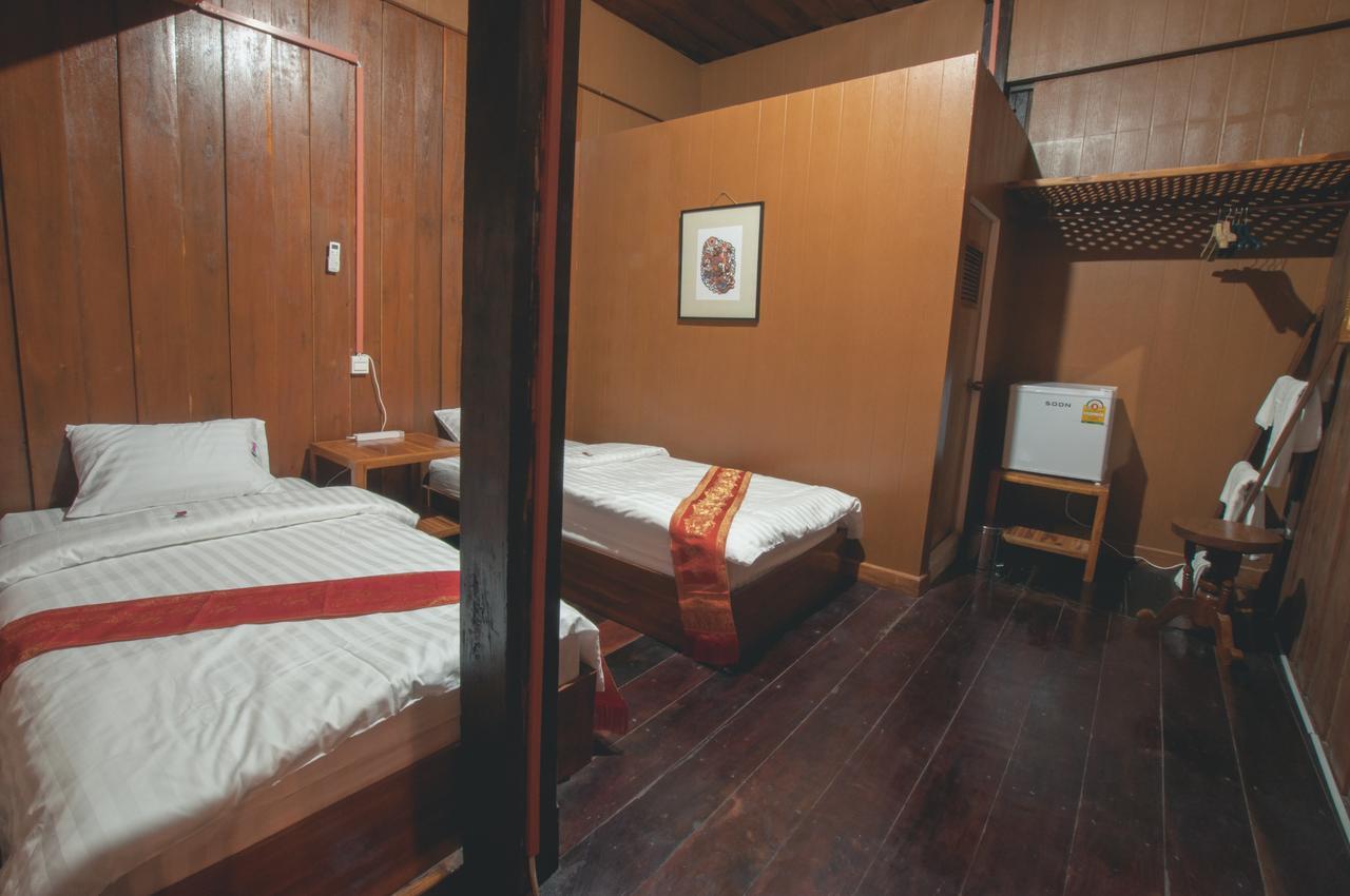 The History Cafe' & Guesthouse Sukhothai Luaran gambar
