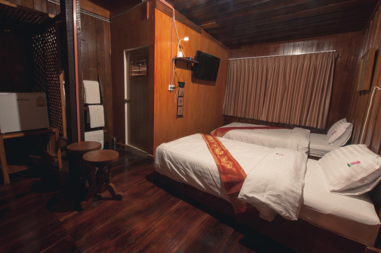The History Cafe' & Guesthouse Sukhothai Luaran gambar