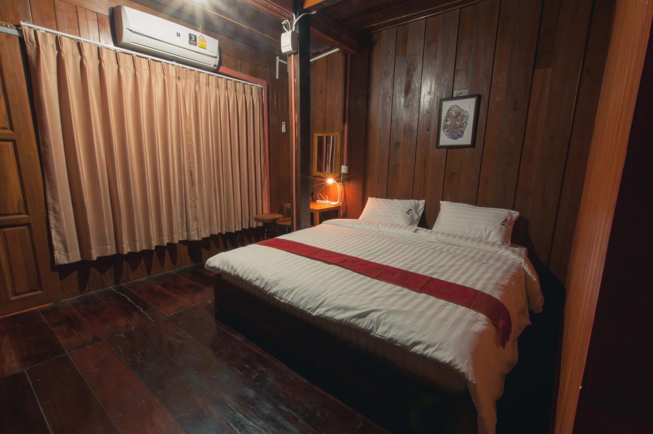 The History Cafe' & Guesthouse Sukhothai Luaran gambar