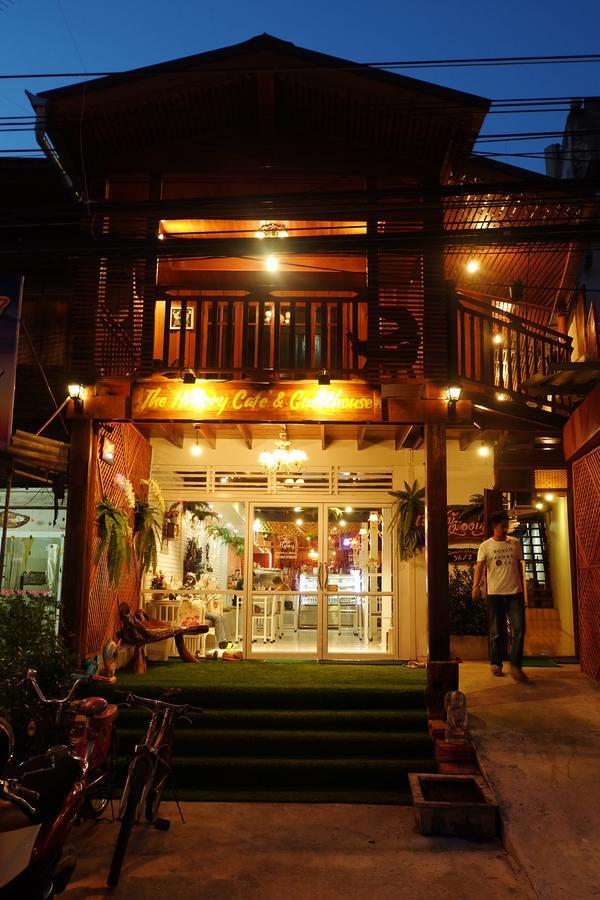 The History Cafe' & Guesthouse Sukhothai Luaran gambar