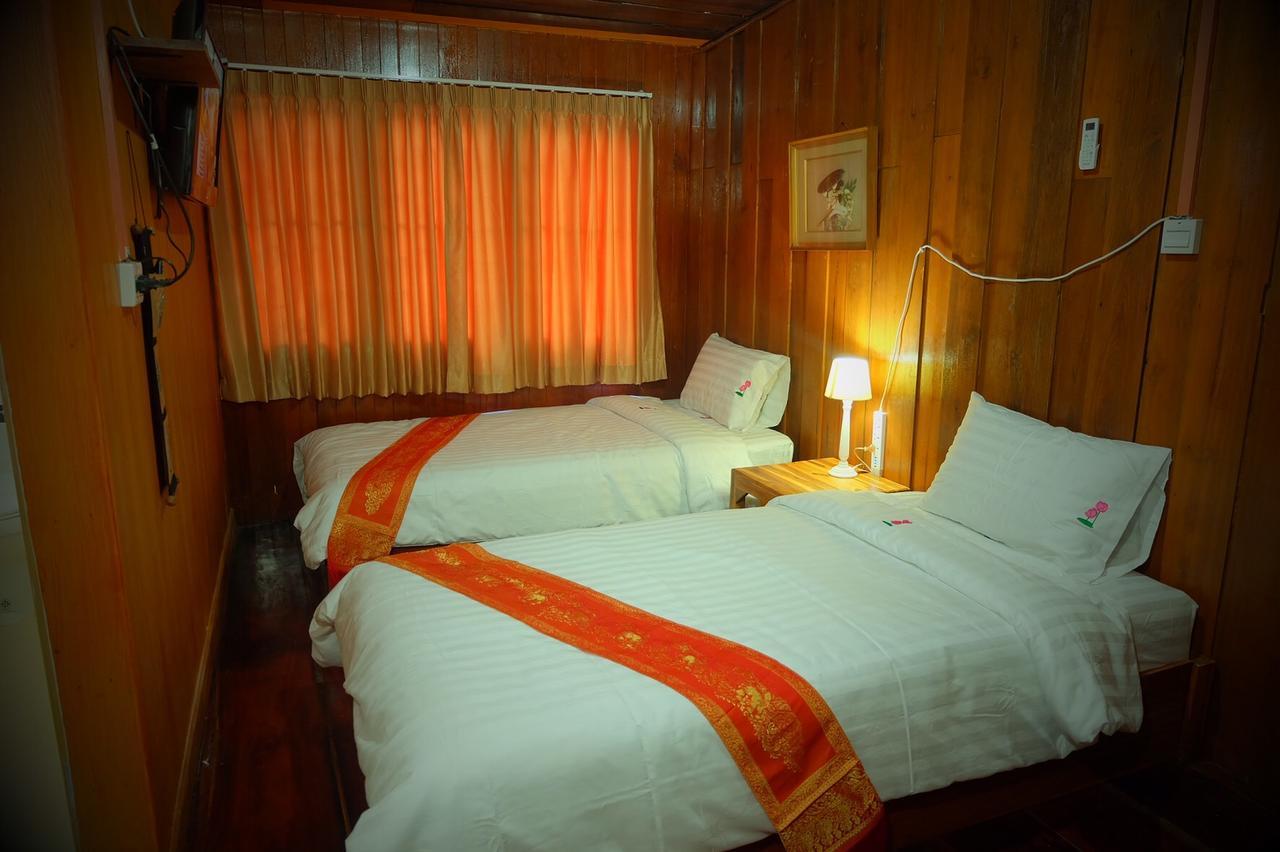 The History Cafe' & Guesthouse Sukhothai Luaran gambar